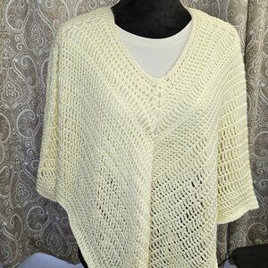 SPECIAL REDUCE PRICE:  Crochet Off White (Cream) Poncho